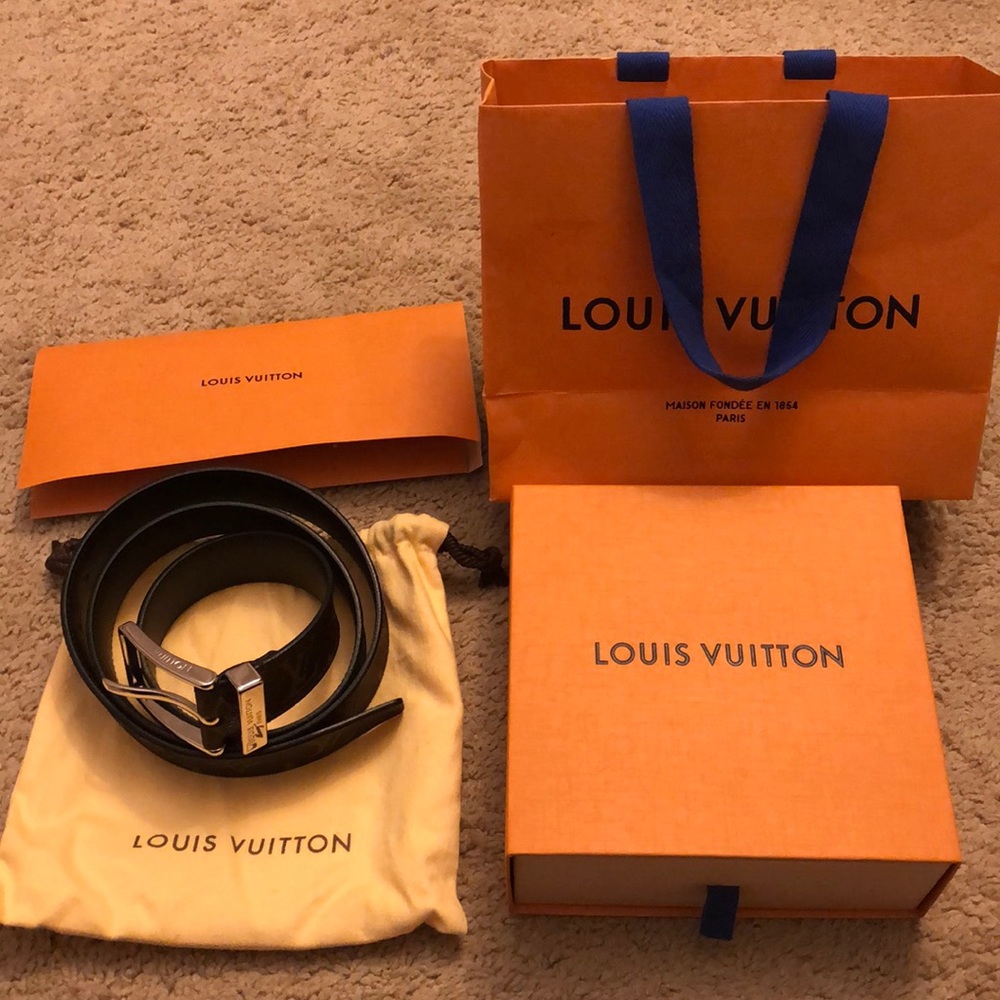 LOUIS VUITTON BELT